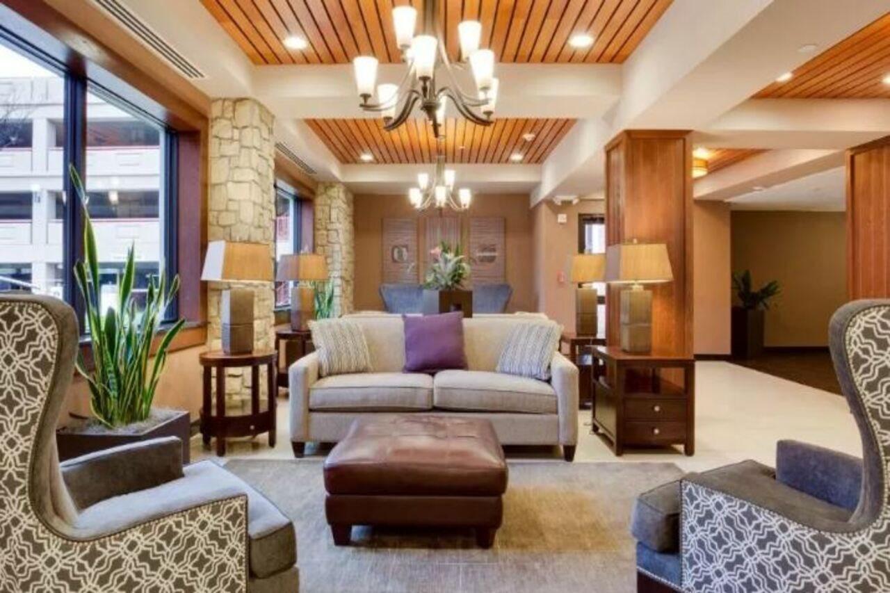 Drury Plaza Hotel San Antonio Airport Bagian luar foto