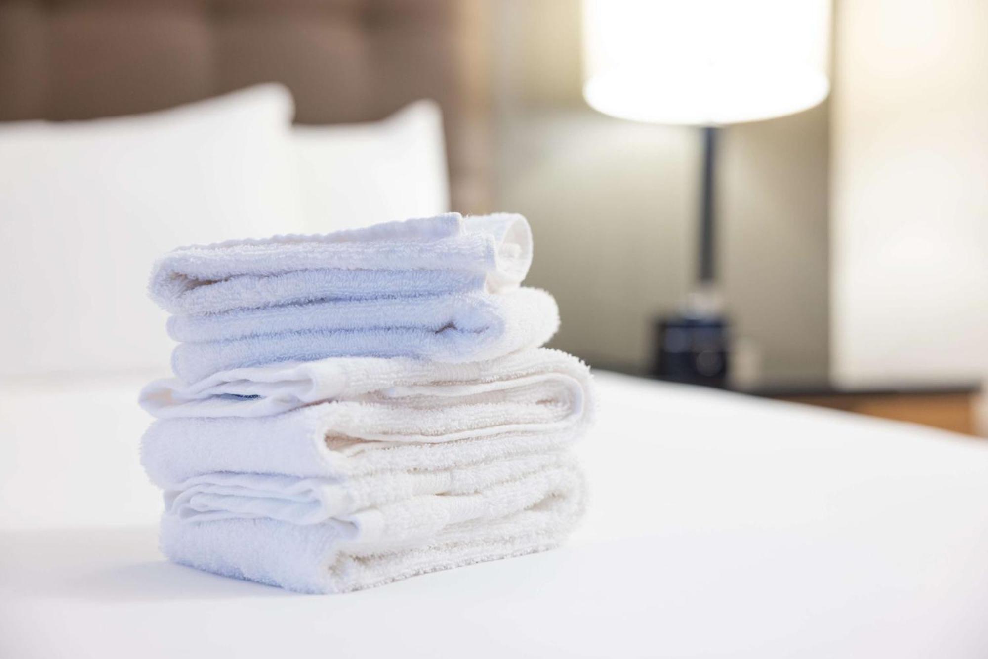 Drury Plaza Hotel San Antonio Airport Bagian luar foto